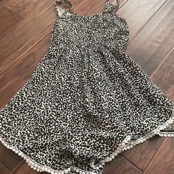 Leopard romper - Picture 3 of 4